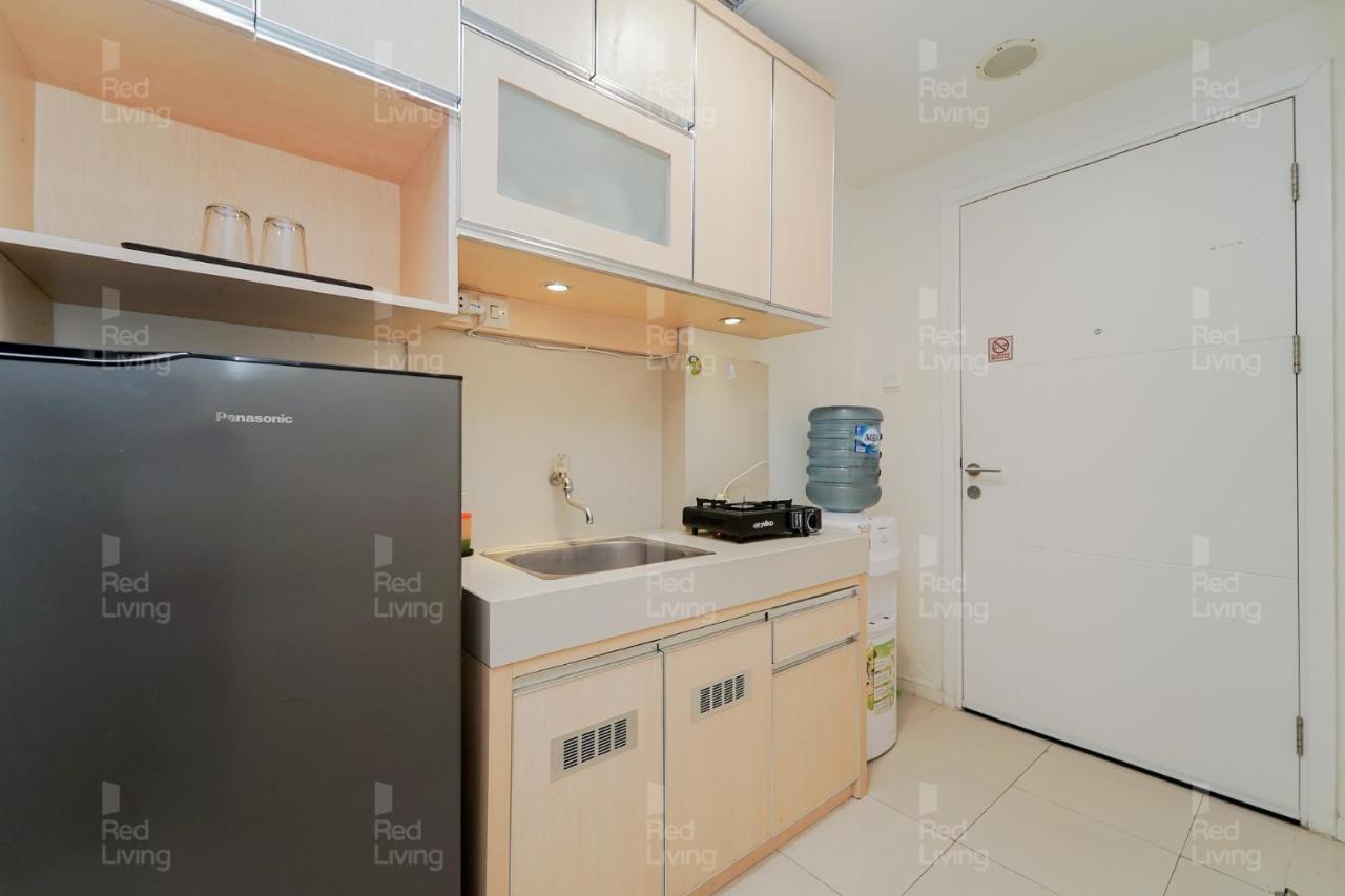 Redliving Apartemen Parahyangan Residence - Anton Rooms Бандунг Экстерьер фото